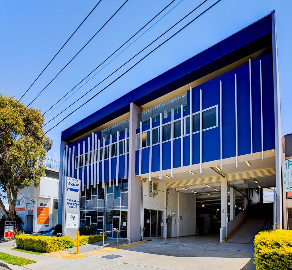 Warringah auto body repairs